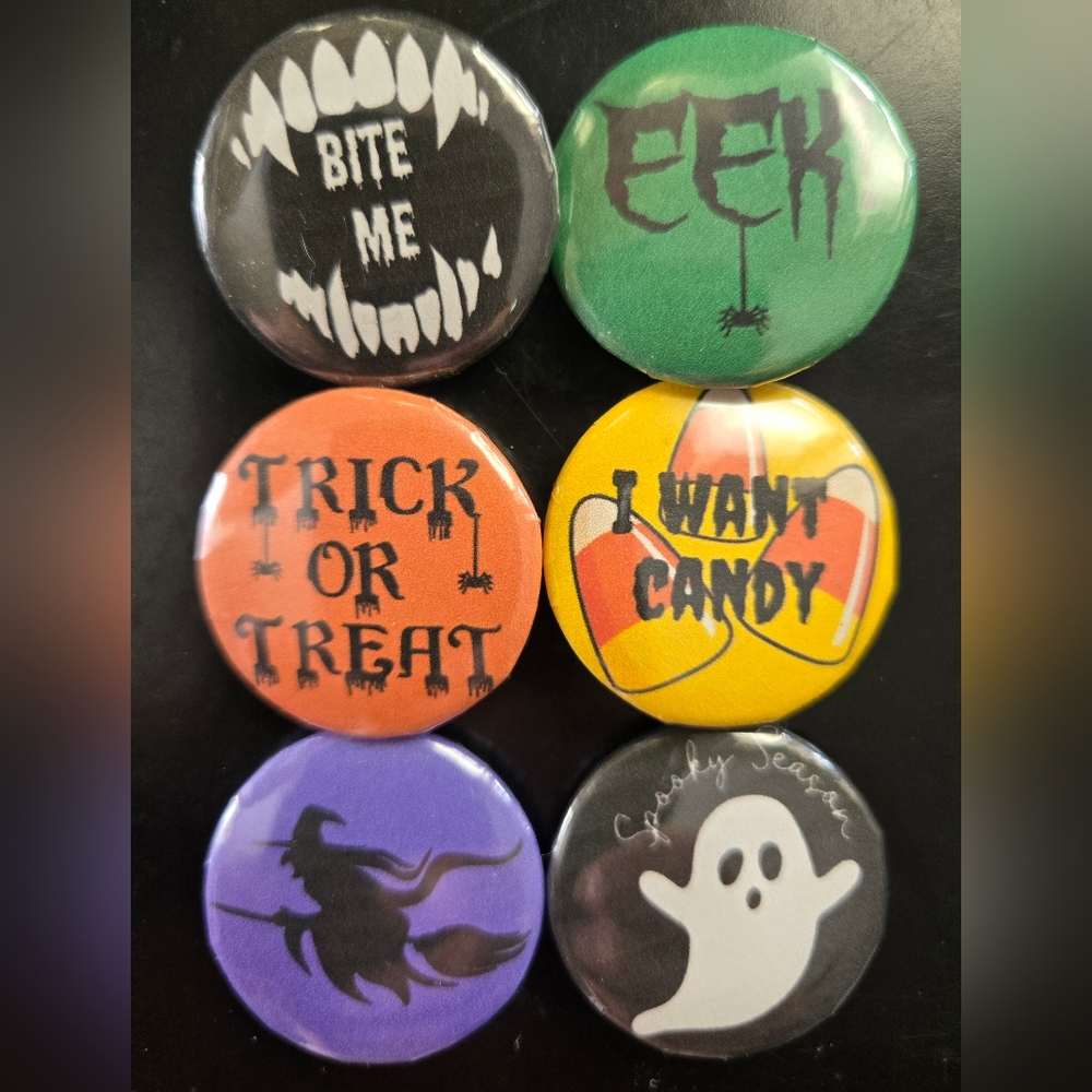Halloween Themed Button Set of 6